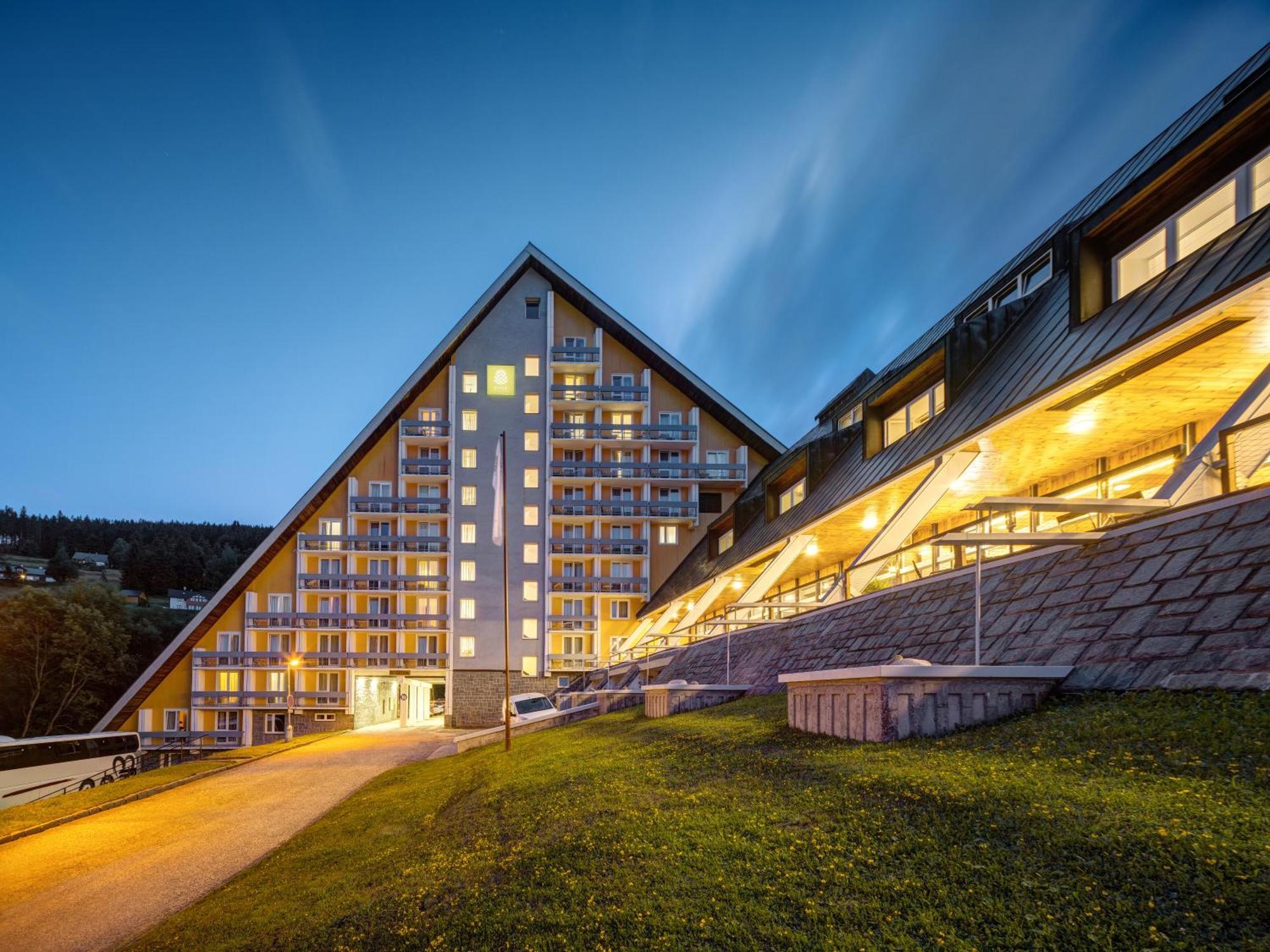 Pinia Hotel & Resort Špindlerŭv Mlýn Eksteriør bilde